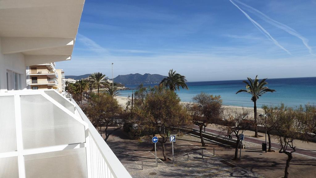 Hotel Goya Cala Millor  Bagian luar foto